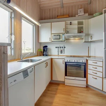 בית נופש Stian - 200m From The Sea By Interhome